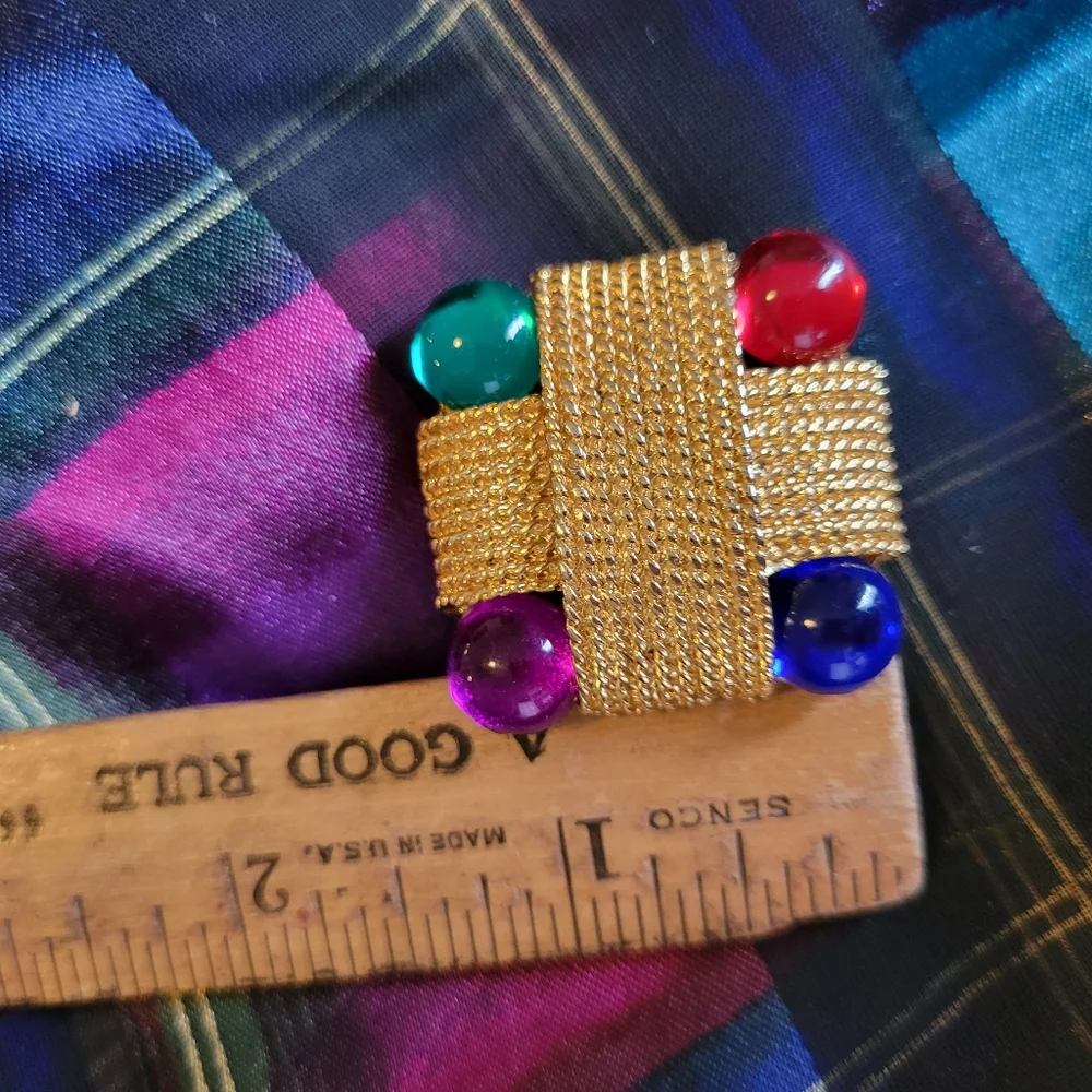 Vintage Elaine Gold Scarf ~ Jewel Tones 70s(?) & single clip earring ~ Art deco-